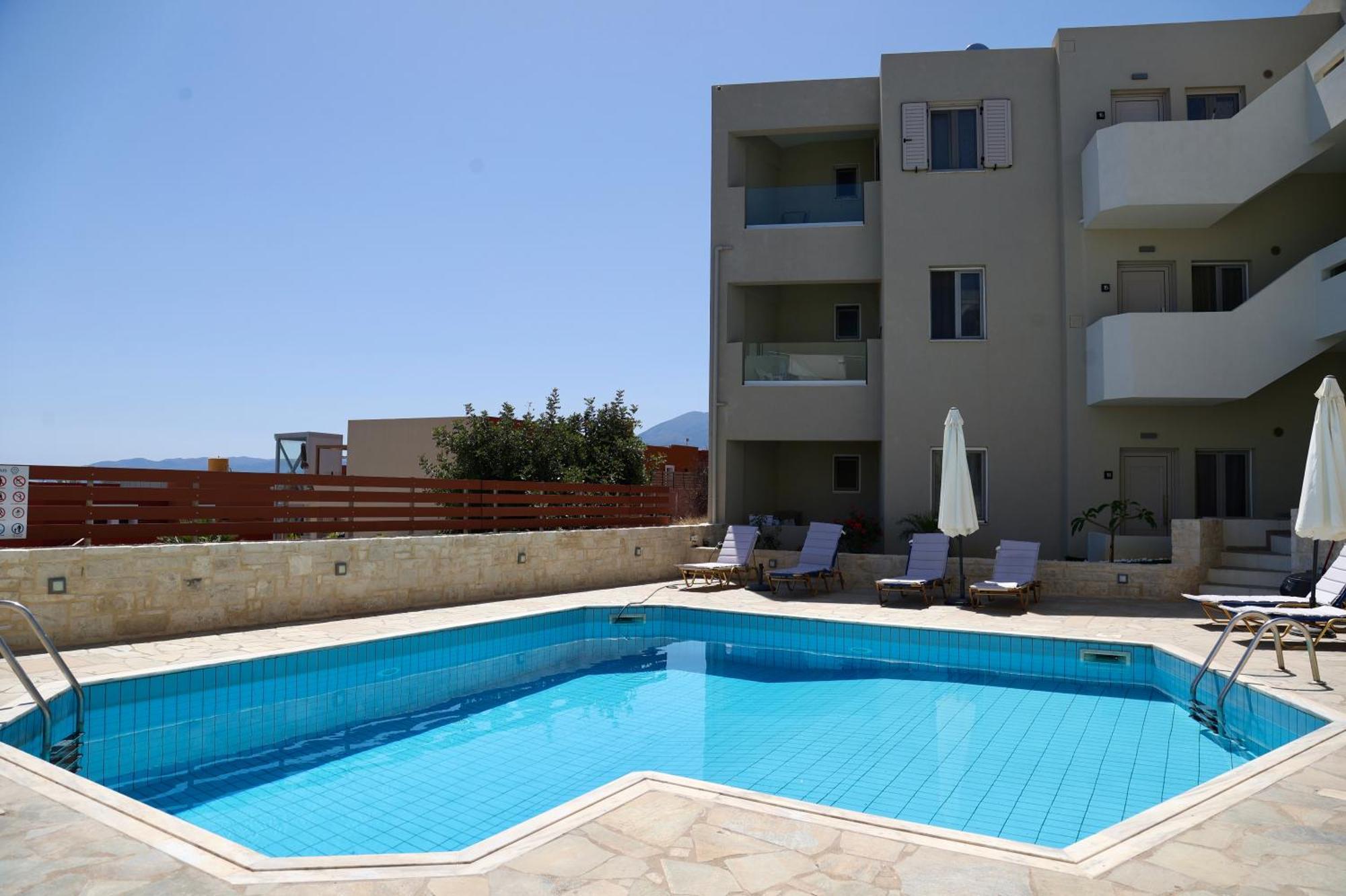 Sandika Apartments Hersonissos  Exteriör bild